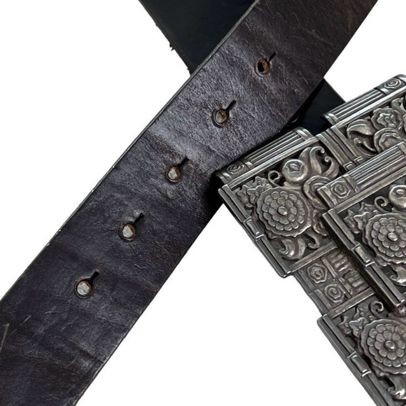 ESCADA Women's Western Metal Floral Buckle Made in Spain VTG Brown Leather Belt - Picture 8 of 16